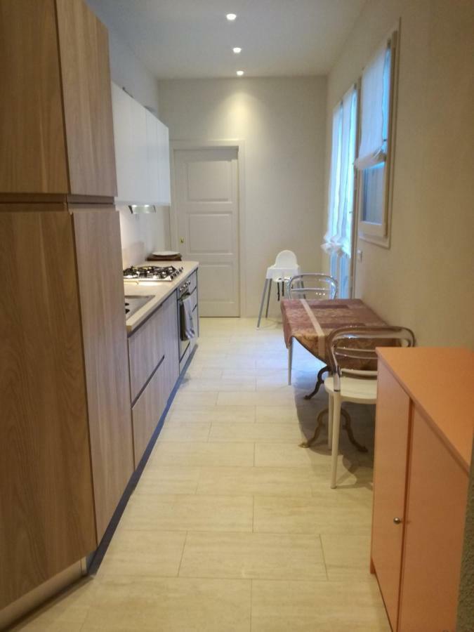 Apartamento La Casa Di Anna Viareggio Exterior foto