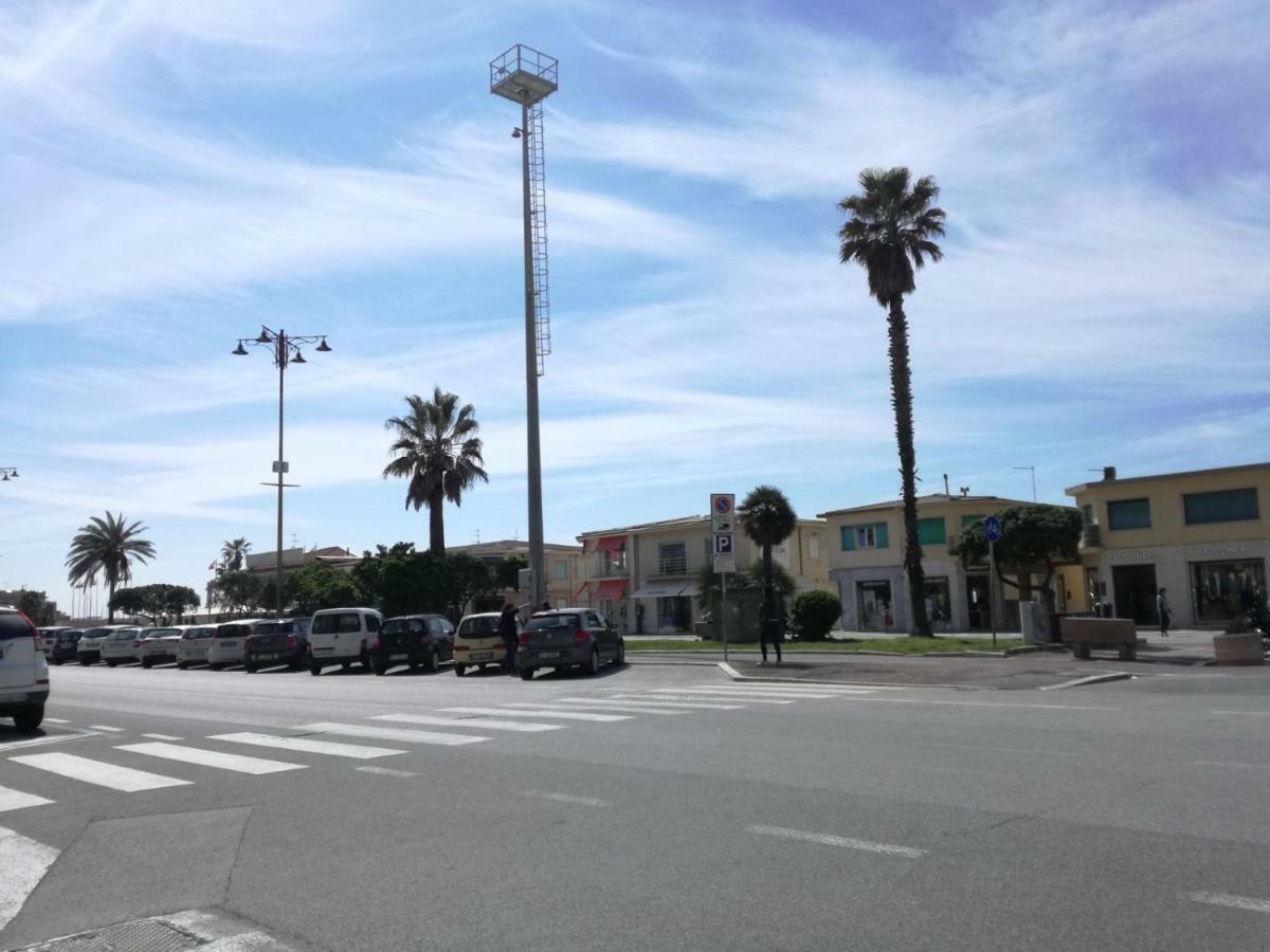 Apartamento La Casa Di Anna Viareggio Exterior foto